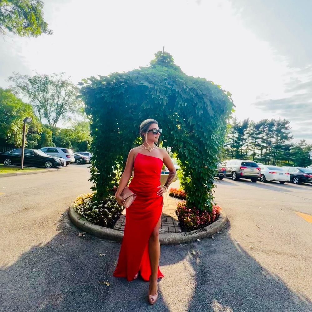 Red High Slit Dress perfect for prom or wedding